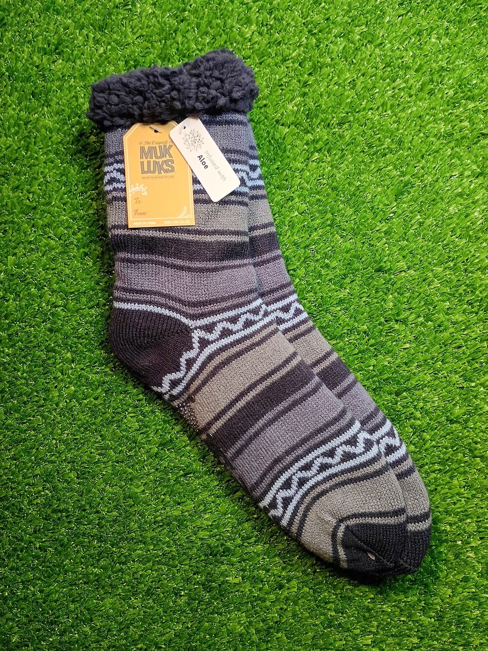 Muk Luks Aloe Infused Striped Cabin Socks NWT